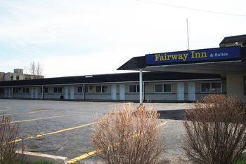 Fairway Inn & Suites 키치너 외부 사진